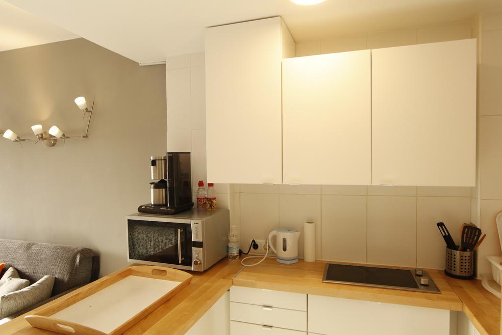 Anna & Pierre-Noel Apartment. เบนัลมาเดนา ภายนอก รูปภาพ