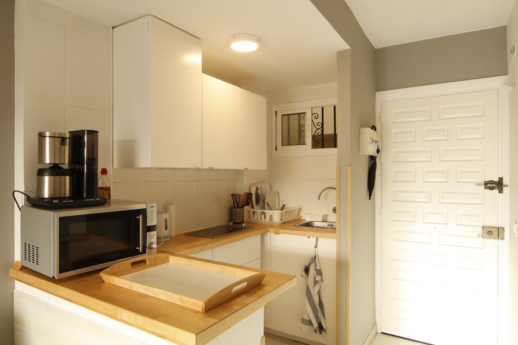 Anna & Pierre-Noel Apartment. เบนัลมาเดนา ภายนอก รูปภาพ