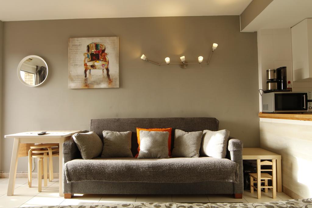 Anna & Pierre-Noel Apartment. เบนัลมาเดนา ภายนอก รูปภาพ